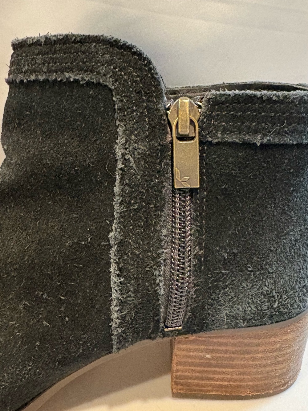 Koolaburra by UGG - Women's THIA Ankle Boot, Bootie. Size 7.5 - Picture 10 of 14